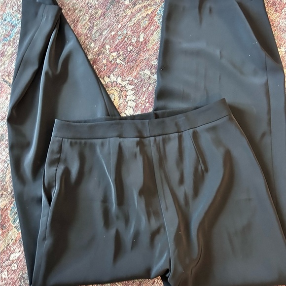 Coldwater Creek Women’s Black Trousers
Size 8 - Picture 2 of 5